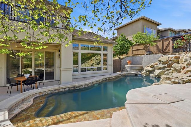 1359 W Terracina Dr, El Dorado Hills, CA 95762