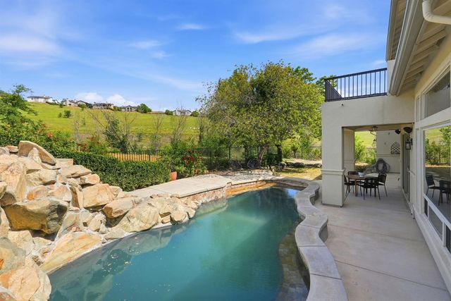 1359 W Terracina Dr, El Dorado Hills, CA 95762
