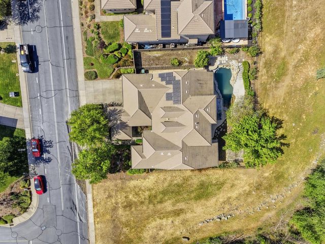 1359 W Terracina Dr, El Dorado Hills, CA 95762