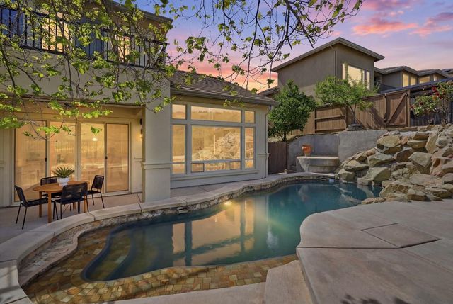 1359 W Terracina Dr, El Dorado Hills, CA 95762