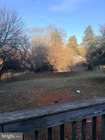 121 ELIZABETH ST, Culpeper, VA 22701