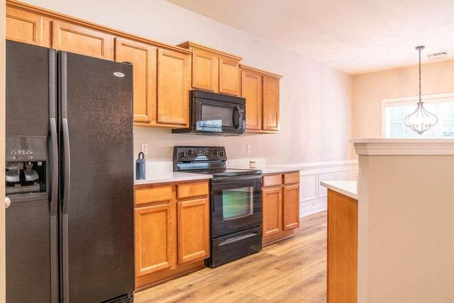 2046 Barberry Drive, Buford, GA 30519