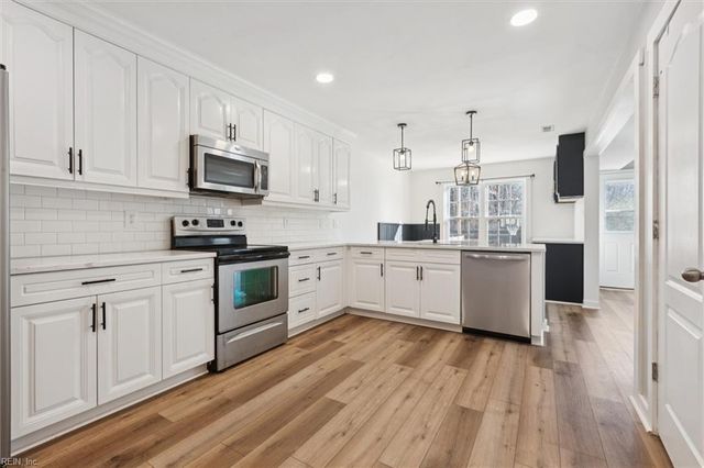 556 Taliaferro RD, Newport News, VA 23603