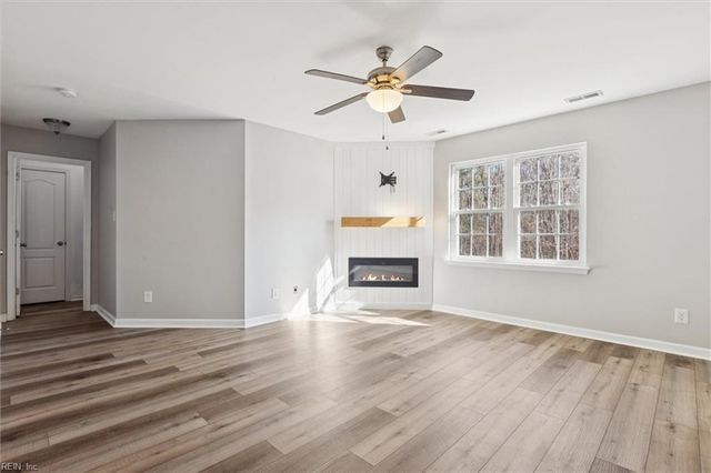 556 Taliaferro RD, Newport News, VA 23603