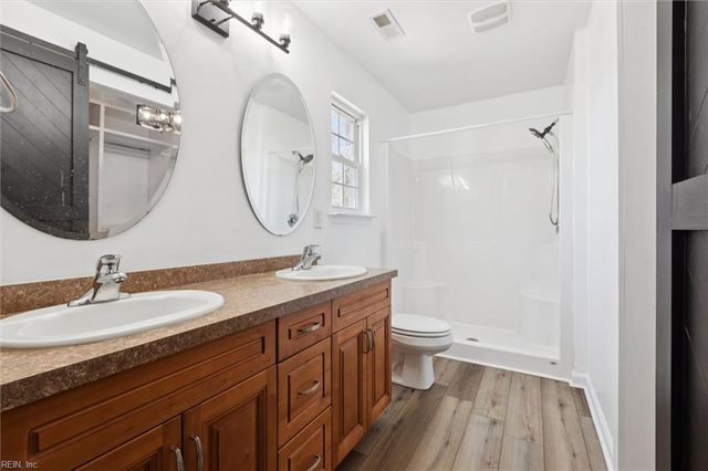 556 Taliaferro RD, Newport News, VA 23603