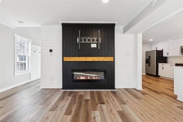 556 Taliaferro RD, Newport News, VA 23603