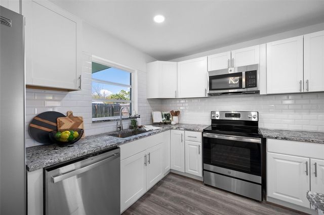 4916 CARLYLE ROAD, Tampa, FL 33615