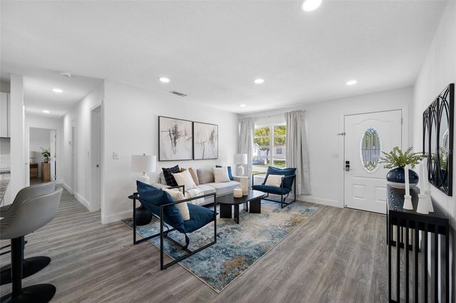 4916 CARLYLE ROAD, Tampa, FL 33615