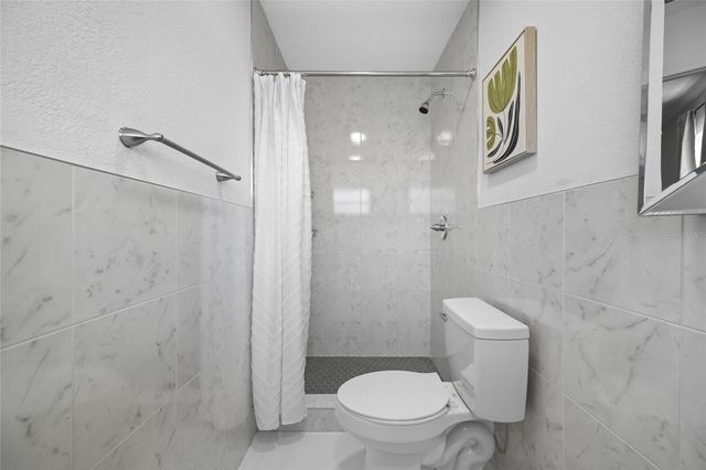 4916 CARLYLE ROAD, Tampa, FL 33615