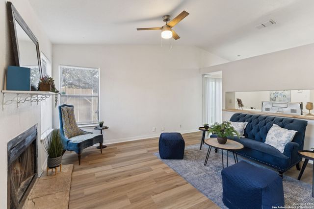 4001 Colonial Sun DR, San Antonio, TX 78244