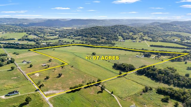 2811 Bert Watt Rd, Petersburg, TN 37144