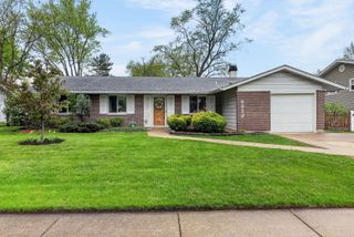 6812 Woodridge Drive, Woodridge, IL 60517