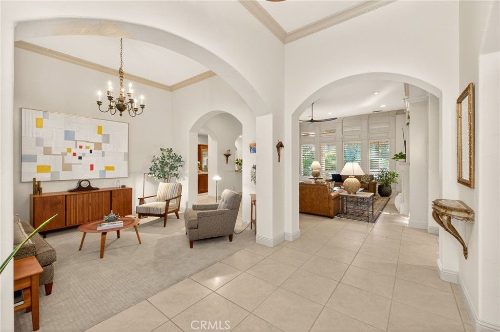 Image 16 of property listing at 3350 E Via Montiano, Clovis, CA 93619