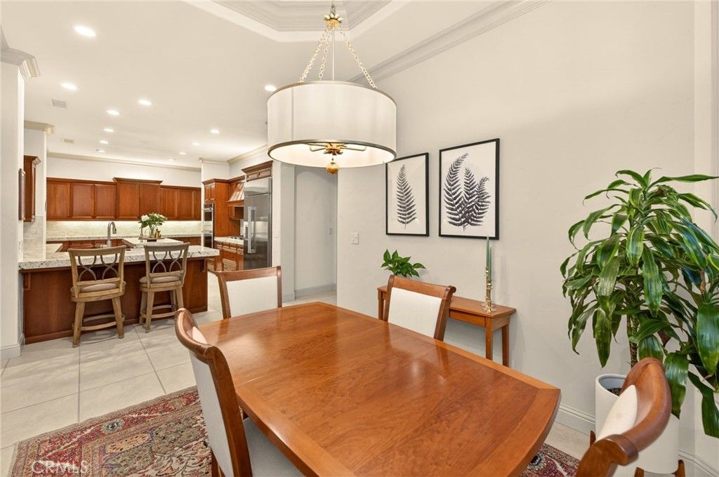 Image 30 of property listing at 3350 E Via Montiano, Clovis, CA 93619