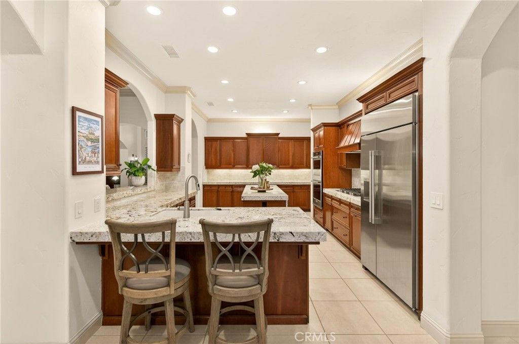 Image 31 of property listing at 3350 E Via Montiano, Clovis, CA 93619