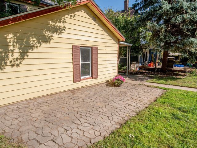 196 Baker Street E, Saint Paul, MN 55107