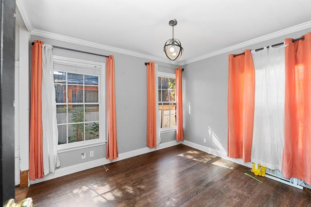 4608 Banister LN, Austin, TX 78745