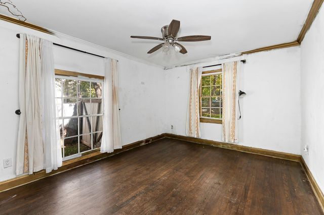 4608 Banister LN, Austin, TX 78745