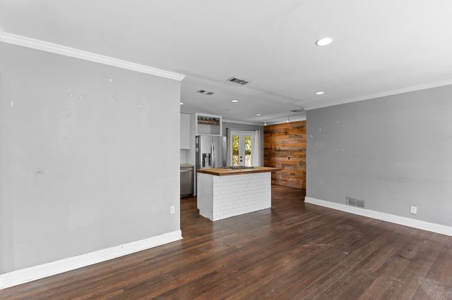 4608 Banister LN, Austin, TX 78745