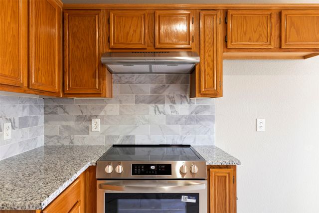 6314 Brookbriar Court, Arlington, TX 76018