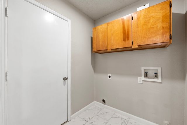 6314 Brookbriar Court, Arlington, TX 76018