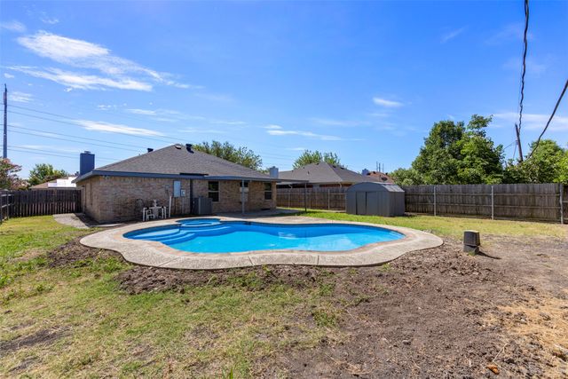 6314 Brookbriar Court, Arlington, TX 76018