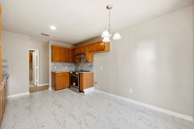 6314 Brookbriar Court, Arlington, TX 76018