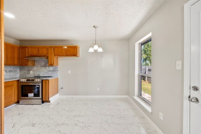 6314 Brookbriar Court, Arlington, TX 76018