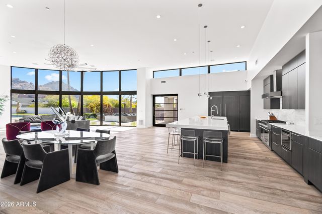 5430 N 41ST Street, Phoenix, AZ 85018