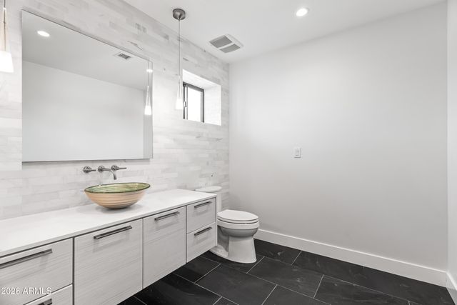 5430 N 41ST Street, Phoenix, AZ 85018