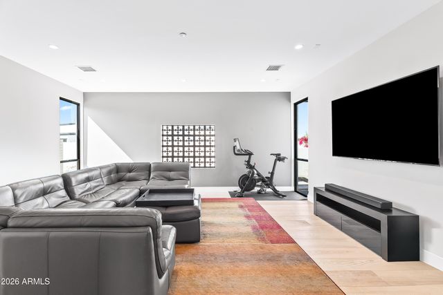 5430 N 41ST Street, Phoenix, AZ 85018