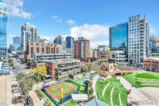 325 7th Ave 705, San Diego, CA 92101