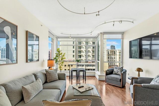 325 7th Ave 705, San Diego, CA 92101