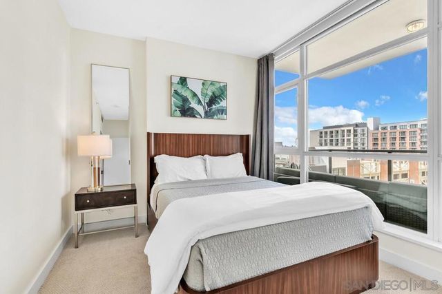 325 7th Ave 705, San Diego, CA 92101