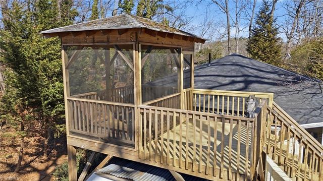 235 Rock Harbor Drive, Lexington, NC 27292