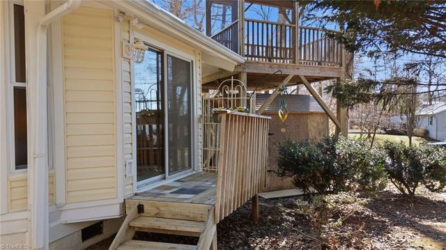 235 Rock Harbor Drive, Lexington, NC 27292