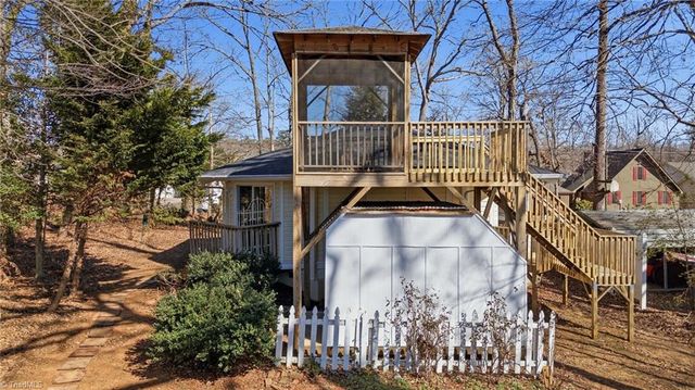 235 Rock Harbor Drive, Lexington, NC 27292