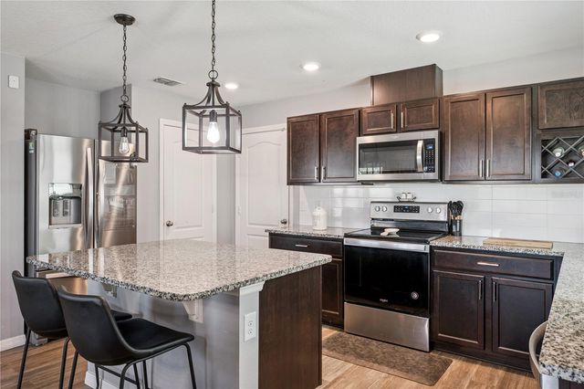 606 PRESERVE POINTE BOULEVARD, Davenport, FL 33837