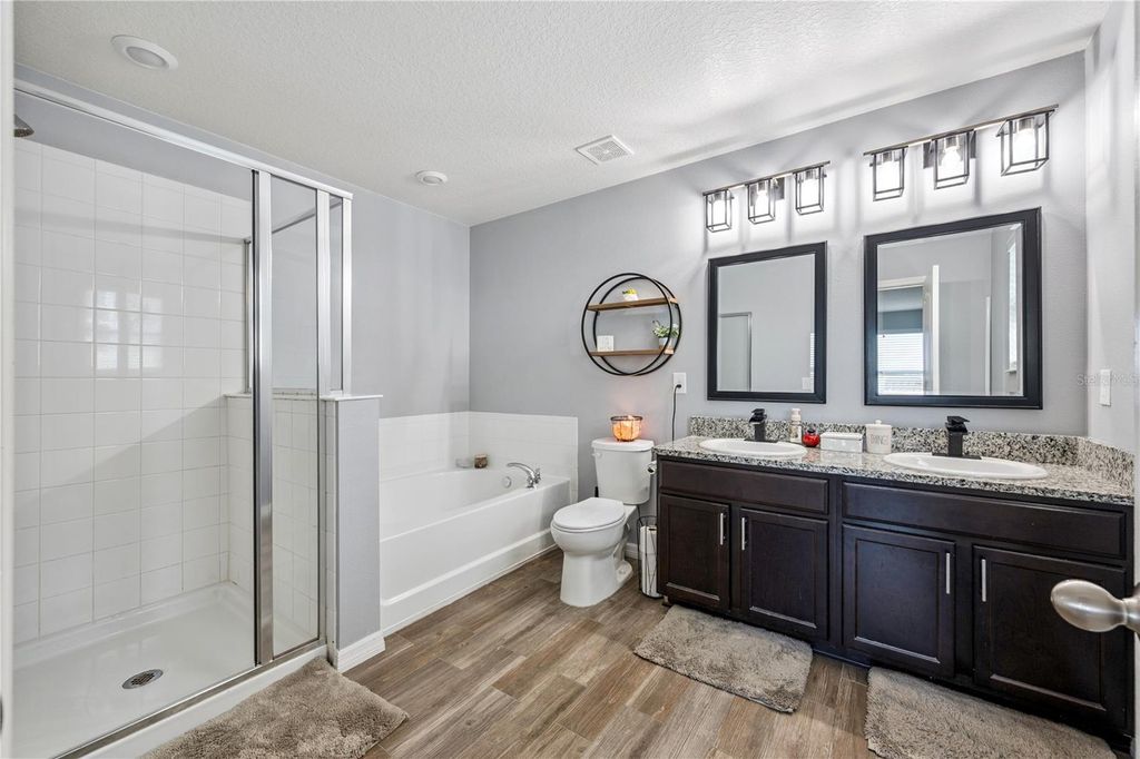 Image 16 of property listing at 606 PRESERVE POINTE BOULEVARD, Davenport, FL 33837