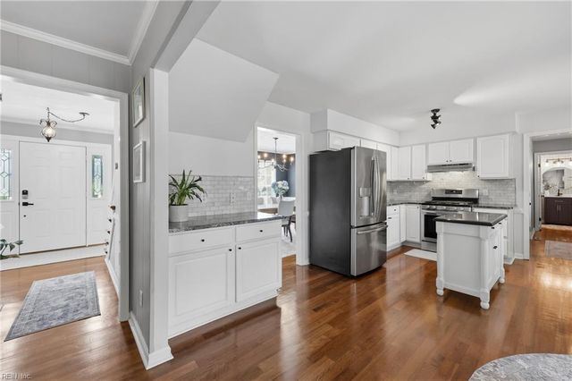 5624 State ST, Virginia Beach, VA 23455