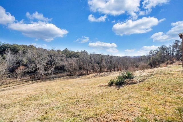 3416 Mount Pleasant BLVD, Roanoke, VA 24014