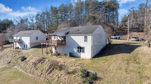 3416 Mount Pleasant BLVD, Roanoke, VA 24014