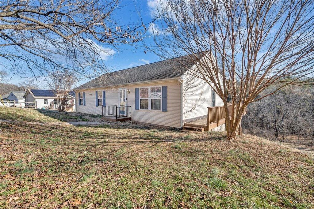 3416 Mount Pleasant BLVD, Roanoke, VA 24014