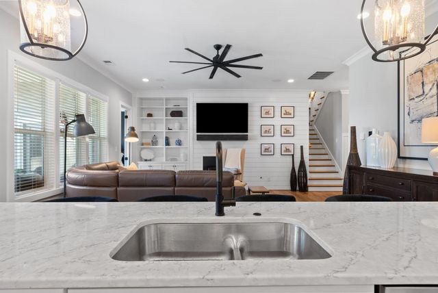 1912 Covington Drive, Lexington, KY 40509