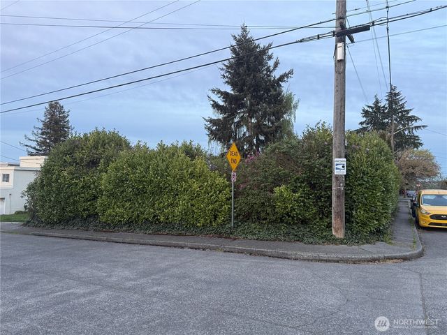 3722 20th Avenue SW, Seattle, WA 98106
