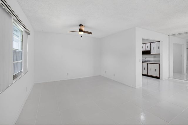 265 Burgundy F, Delray Beach, FL 33484