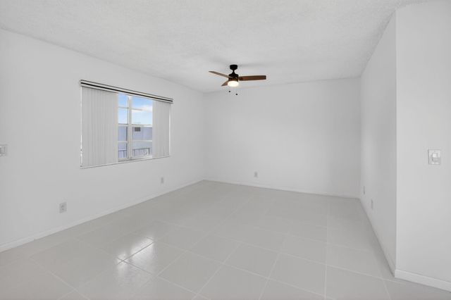 265 Burgundy F, Delray Beach, FL 33484