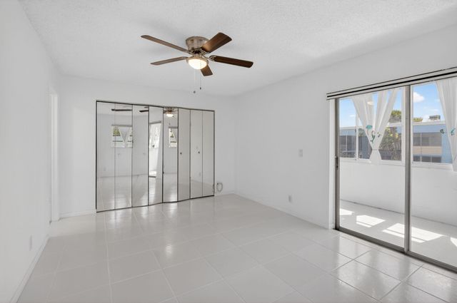 265 Burgundy F, Delray Beach, FL 33484