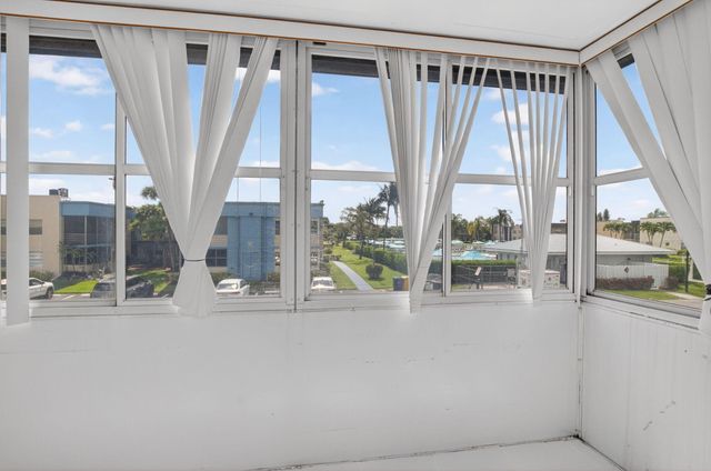 265 Burgundy F, Delray Beach, FL 33484