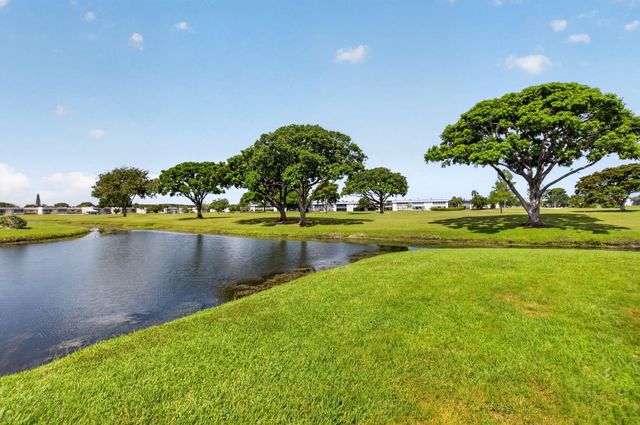 265 Burgundy F, Delray Beach, FL 33484